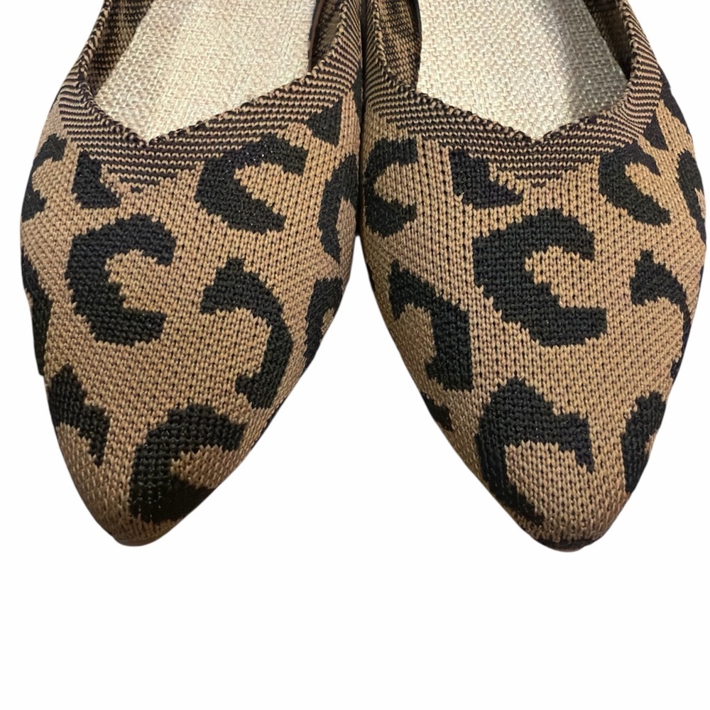 Leopard Print Flats Size 10 Khaki Black Slip On Pointed Toe Lightweight NEW - Picture 4 of 8